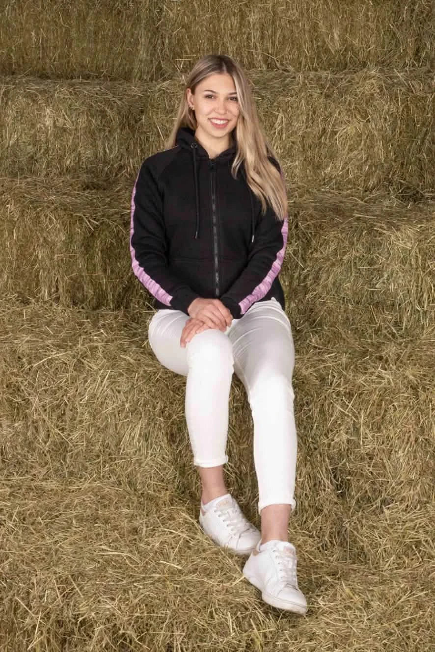 Damen-Sweatjacke mit Edelweiss-Muster, Kapuze und Taschen.