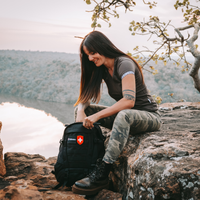 Outdoor-Rucksack mit 30 Liter Fassungsvermögen von Edelvetica, ideal für Wandern und Outdoor-Aktivitäten. Dieser robuste und funktionelle Rucksack bietet genügend Platz und Organisation für alle notwendigen Gegenstände. Er kombiniert Komfort mit langlebigem Design, geeignet für Abenteuer in der Natur.