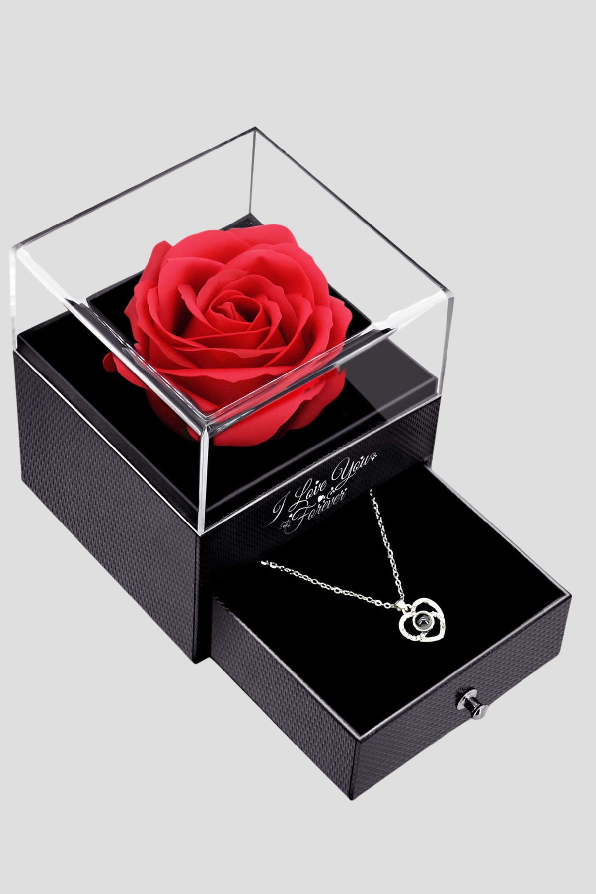 Liebes Geschenk-Box mit ewiger roter Seifenrose und silbriger Halskette mit 'Ich Liebe Dich' Inschrift in verschiedenen Sprachen von Edelvetica.