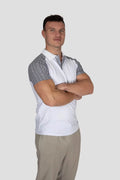 Herren Polo-Shirt Edelweiss Twist – Elegantes Poloshirt mit dezenten Edelweiss-Akzenten am Kragen und den Ärmelabschlüssen. Hochwertige Baumwollmischung, sportlich-eleganter Schnitt, ideal für Alltag, Freizeit und besondere Anlässe. Schweizer Design von Edelvetica.