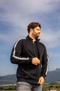 Herren-Jacke mit Alpaufzug-Design von Edelvetica in verschiedenen Farben, aus 100% Premium-Baumwolle.