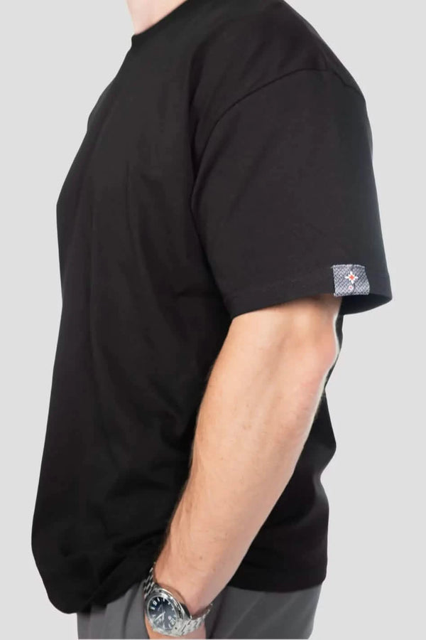 T-Shirt Edelweiss Oversized Light Herren mit dezentem Edelweiss-Badge am Arm – Oversized Fit aus 100 % Baumwolle