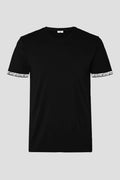 Herren-T-Shirt mit Scherenschnitt-Motiv am Armabschluss von Edelvetica